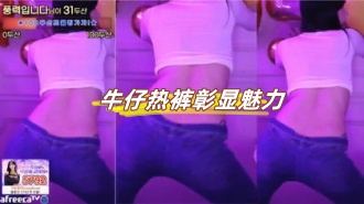 kbj-23070837 牛仔热裤彰显魅力}