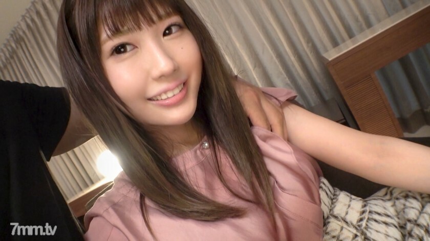 SIRO-4564 【第一枪】【细腻紧致的BODY】【晶莹剔透的雪肤】纤细的女大学生，肌肤清透亮丽，令人印象深刻。娇嫩的身躯被大公鸡入侵到背后尖叫..网络AV应用→AV体验拍摄1608}