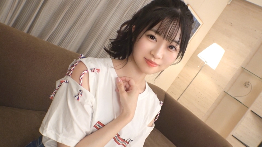 SIRO-4974 【绝品风采】【NTR欲望】健身教练的美体！一接吻就开机！一个可爱的小动物女孩，想要与不道德感发生性关系。}