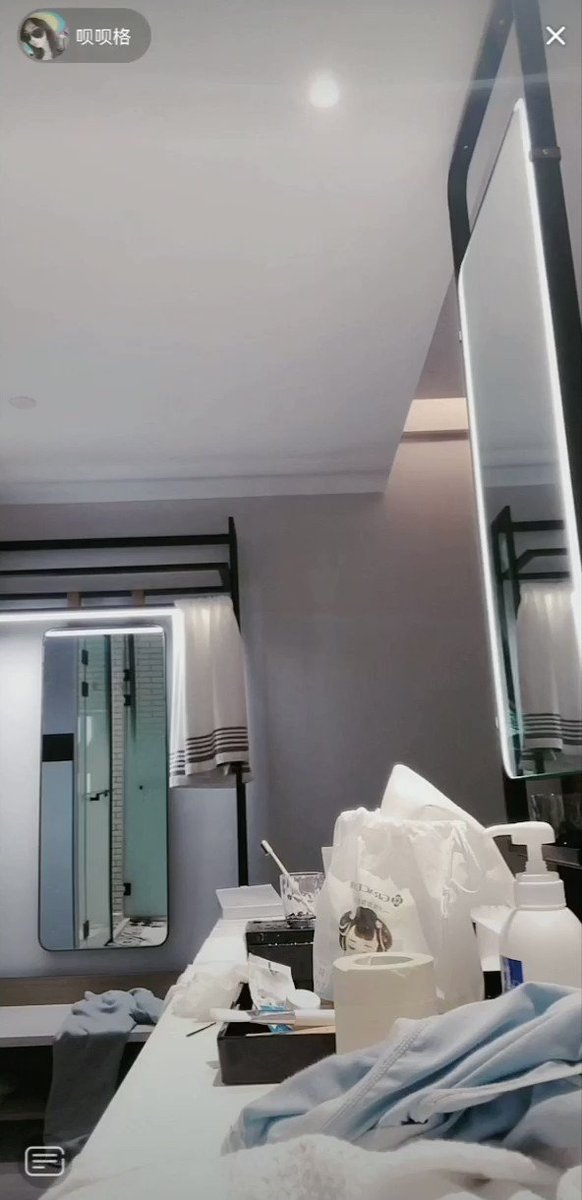 哎 要命了 不行了。。。身材嘛。。屁股还挺翘的哈封面图