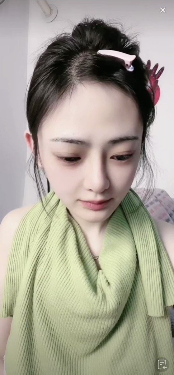 子子 这奶子不错 还算坚挺封面图