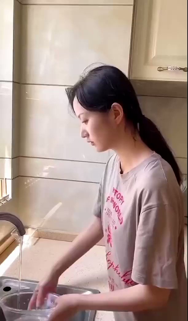 抖音网红焕儿超级变装！