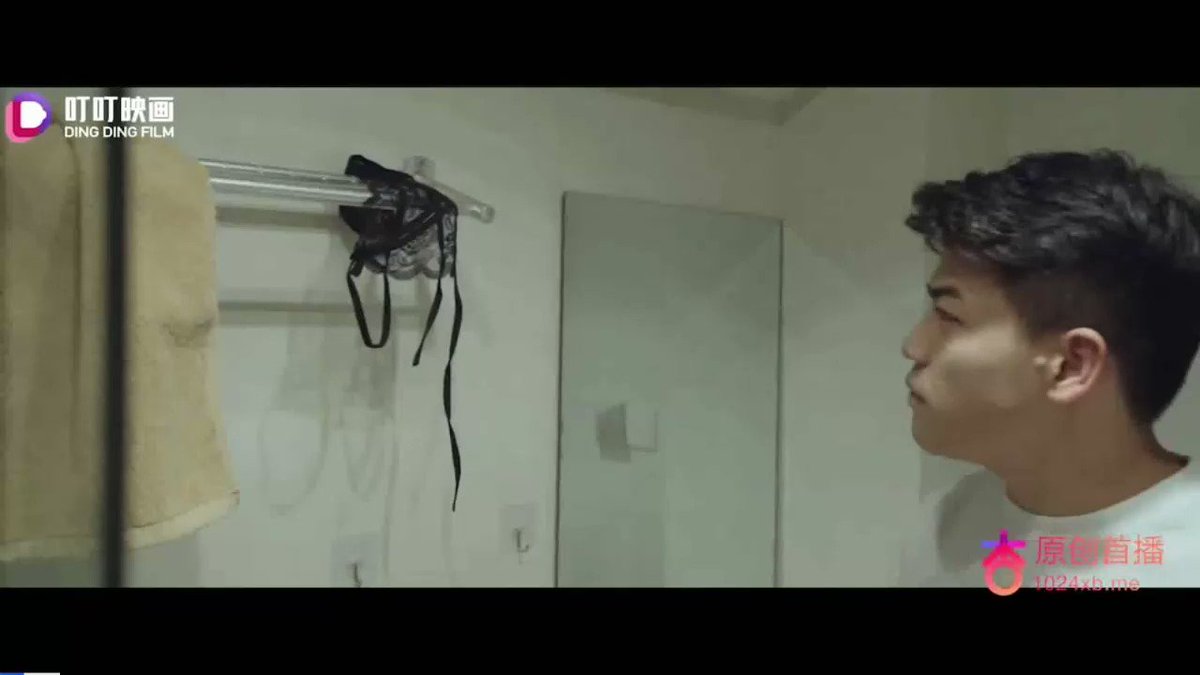 同居女作家竟然是情欲小说家，封面图