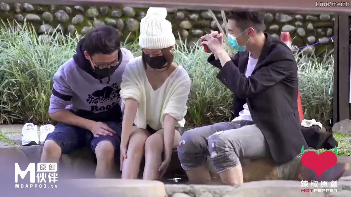 喝点小酒玩玩叠罗汉封面图