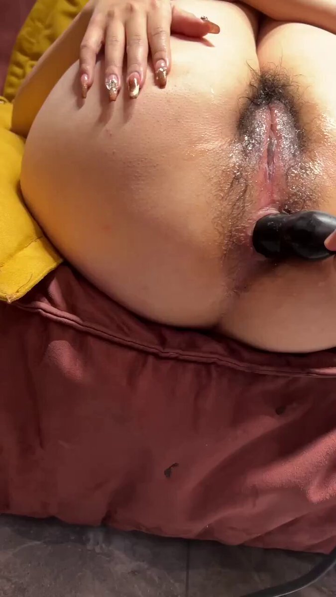 充气肛塞插入菊花调教肥臀肉便器。封面图