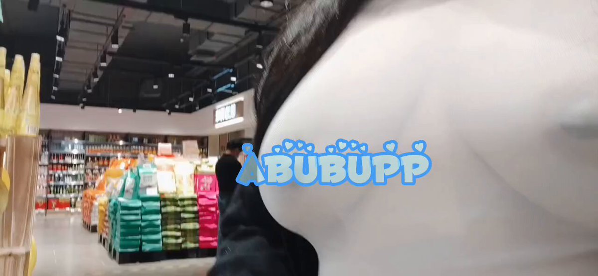 注意最后那个阿姨的表情??封面图