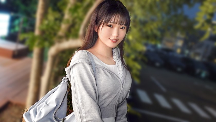 SIRO-5719 喜欢年长男性的早熟女孩。在色情​​电影院被一群大叔包围，感到兴奋不已。水木由衣
